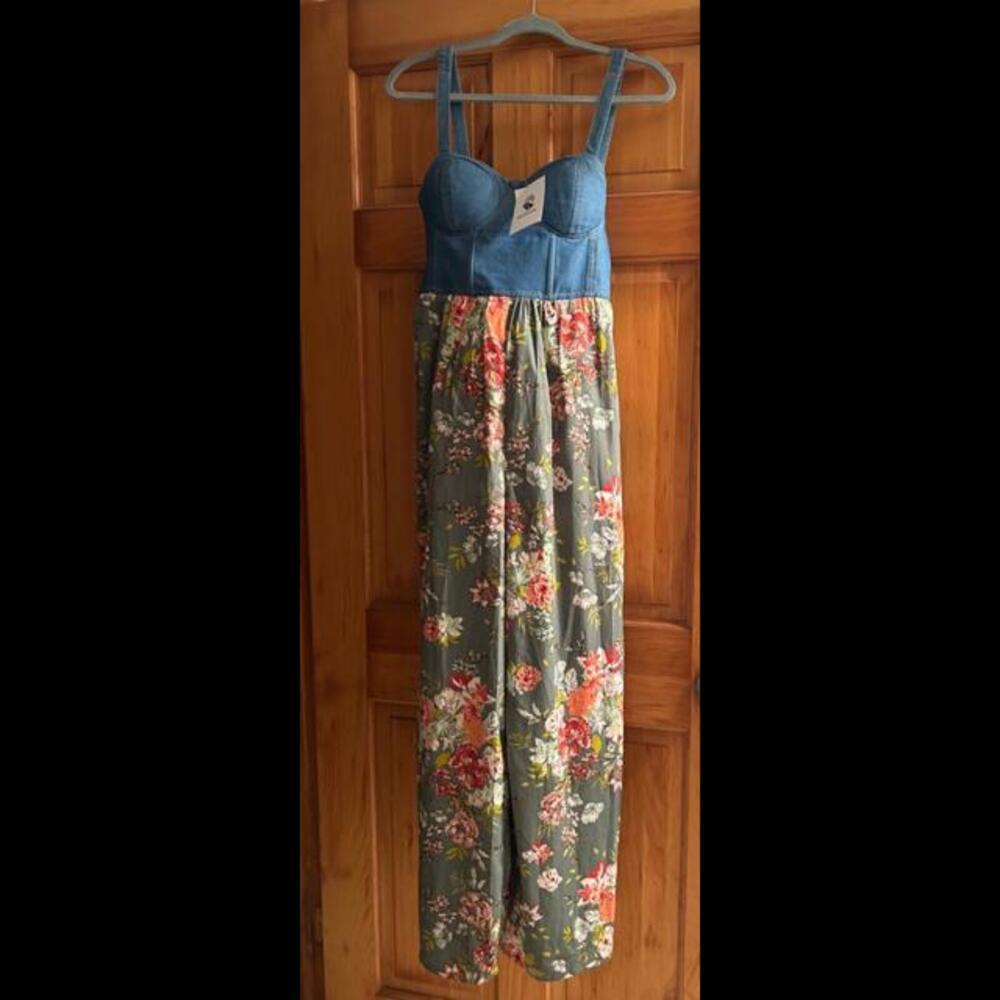 J9 New Band of Gypsies BOG Collective Jumpsuit Denim Top  Floral Bottom Size 8/M